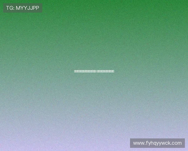 中国举重队再创佳绩夺三银一铜 展现强大实力和默契配合